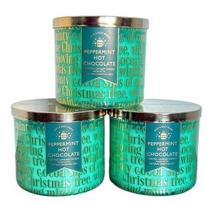 Bath & Body Works PEPPERMINT HOT CHOCOLATE
3 WICK CANDLE 14.5 OZ. X3 NEW!!!